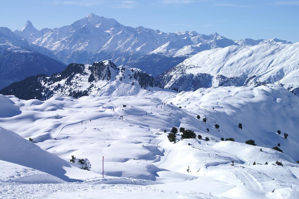 Swiss Chalet-Style Hotel Walliser Spycher Riederalp Luaran gambar