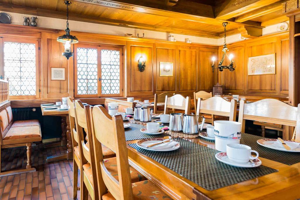 Swiss Chalet-Style Hotel Walliser Spycher Riederalp Luaran gambar