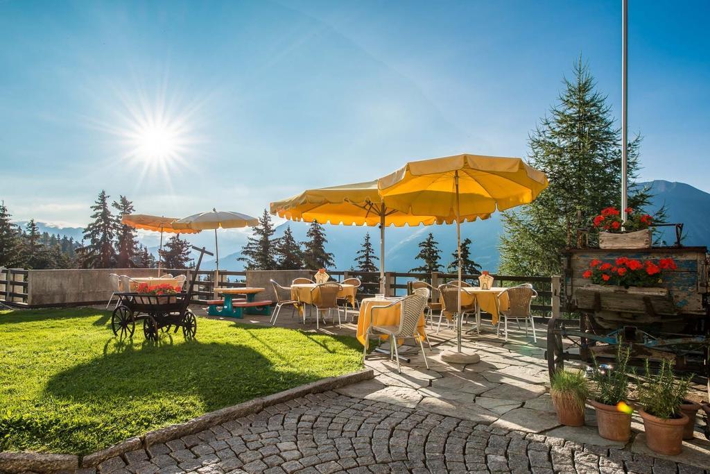 Swiss Chalet-Style Hotel Walliser Spycher Riederalp Luaran gambar